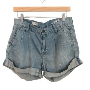 GAP Rolled Denim Shorts Size 4